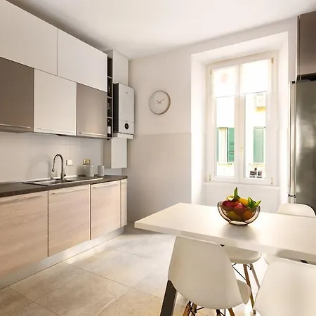 Apartment Idyllia - Spacious Bright Flat *