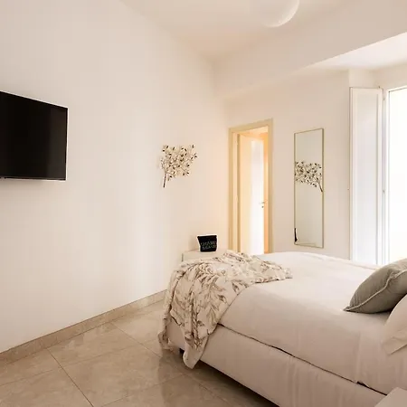 Apartment Idyllia - Spacious Bright Flat
