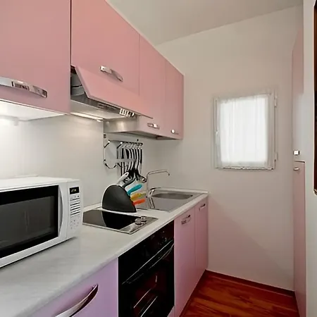 Catullo Vatican Apartment *