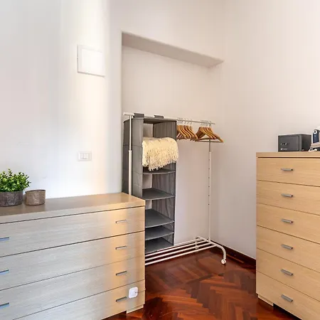 Iflat Vatican Bright & Comfortable Apartment *