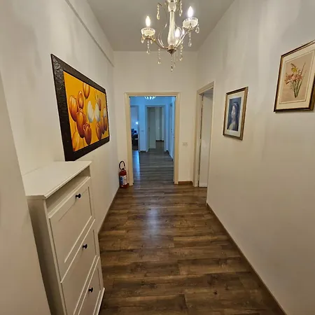 Apartment Simone House Rome