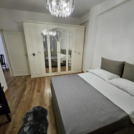 Simone House Rome