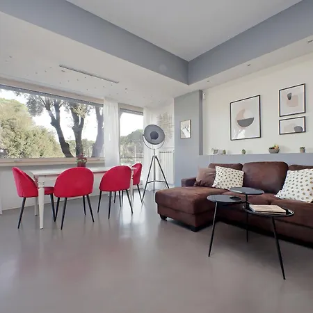 Ych-exclusive On Circus Maximus Apartment