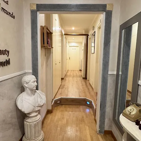 Πανσιόν Landlord In Trastevere