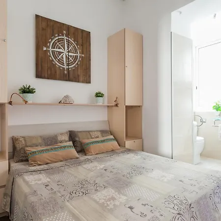Apartment Domus Borgo Pio - San Pietro Rome