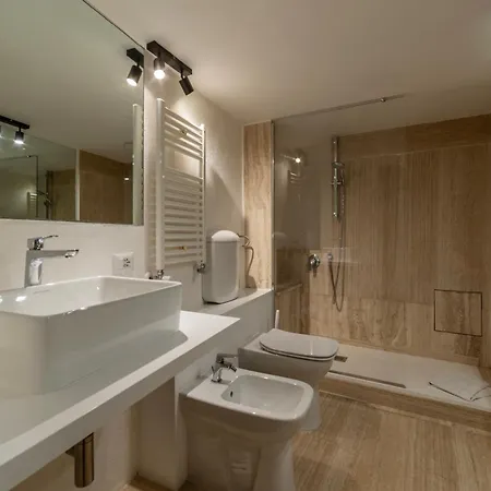 Via Del Lavatore Private Apartments