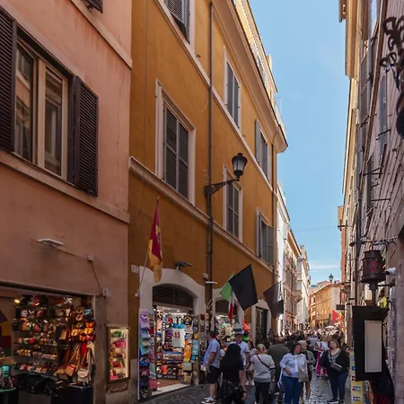 Via Del Lavatore Private Apartments Rome