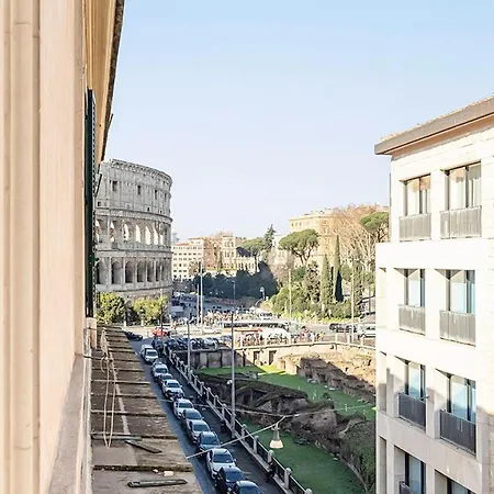 Apartment Coliseum View - Diana's House By Rentbeat *