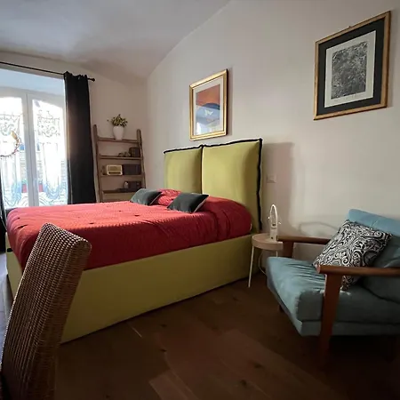 A Casa - Sharing Guest house