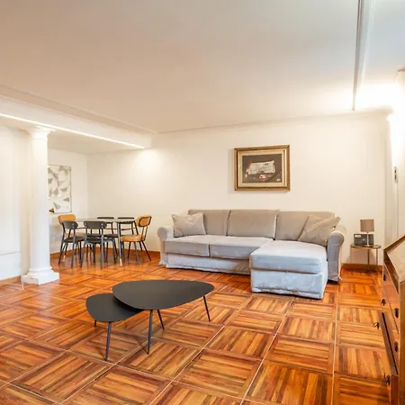 Trastevere San Calisto 3 Bdr * Рим