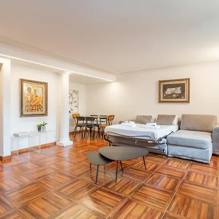 Trastevere San Calisto 3 Bdr * Рим