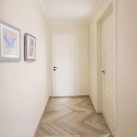 Apartment Realty Company Pantheon Rome