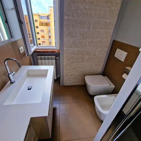 A Casa Di Leone - 6th Piano Sopra La Metro San Giovanni Apartment Rome