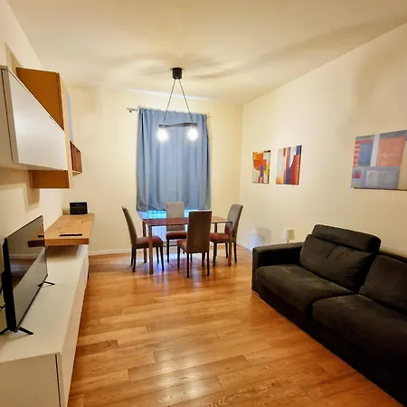 Apartment A Casa Di Leone - 6th Piano Sopra La Metro San Giovanni