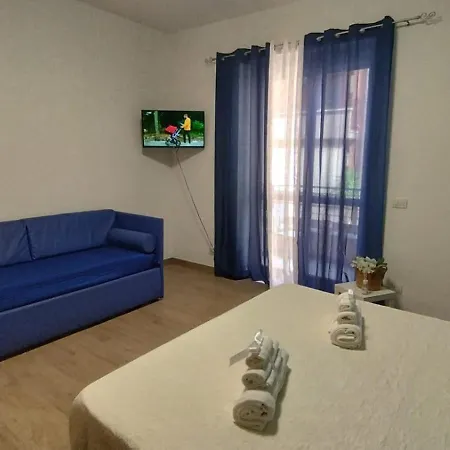 102 Dreamhouse Metropolitana B Libia Rome
