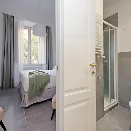 Apartment Treasurerome Adriana Charme 4br