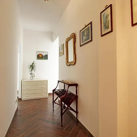A Casa Di Chloe - Ponte Milvio Apartment