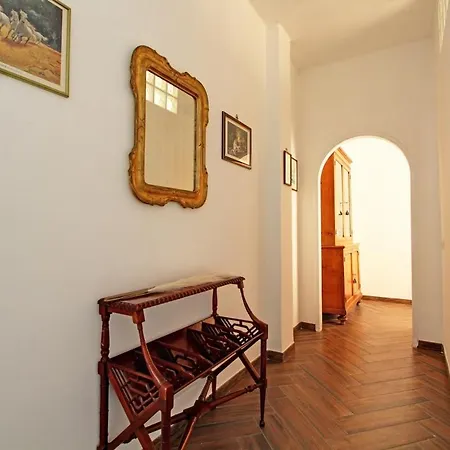 A Casa Di Chloe - Ponte Milvio Apartment *