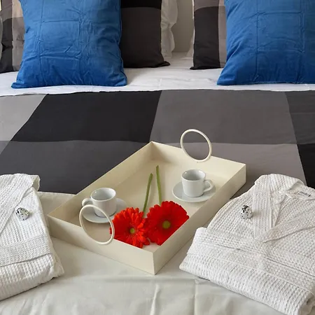 Vb's Luxury Flat