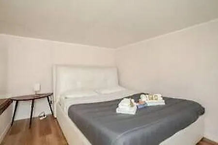 Charme Holidays Trastevere Holiday home Rome