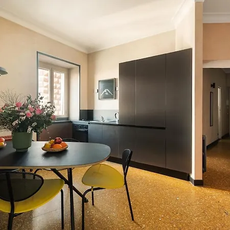Casa Argentina, A Burghesius Apartment *