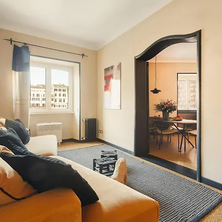 Casa Argentina, A Burghesius Apartment