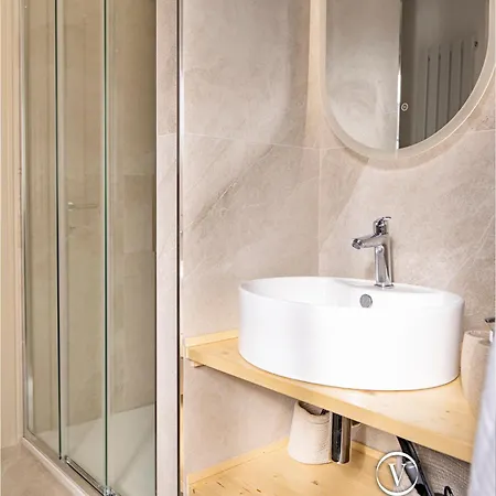 Piramide - 20min Walking From Colosseum - 1min From Metro Station - Valente Italian Appartamento