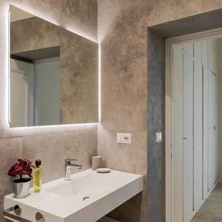 Iflat Trastevere Life With Beauty, Elegance & Rome