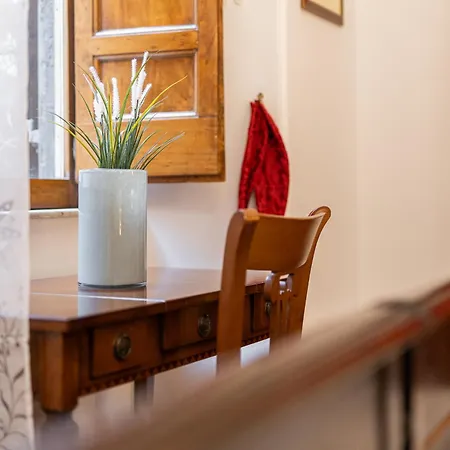 The Bishop's Loft Spagna Apartment Rome