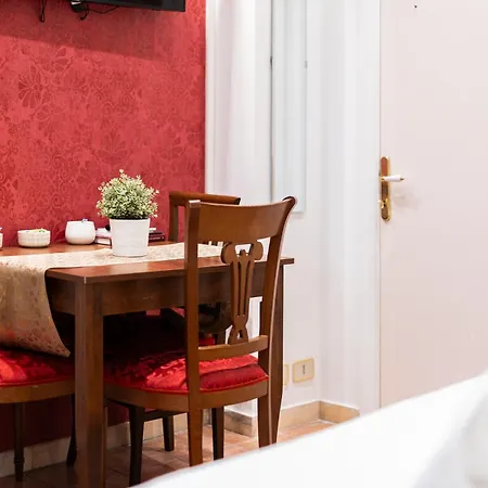 The Bishop's Loft Spagna Apartment *