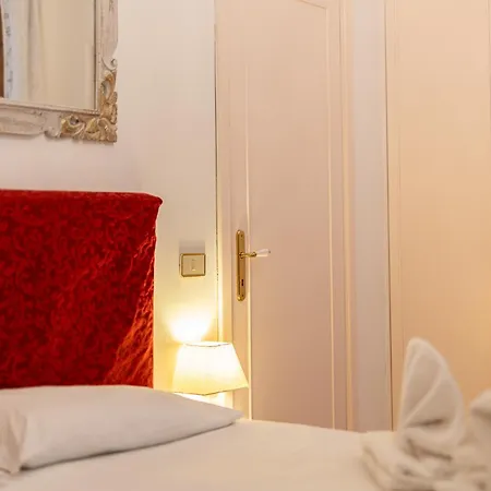 Cozy Spagna Apartament *