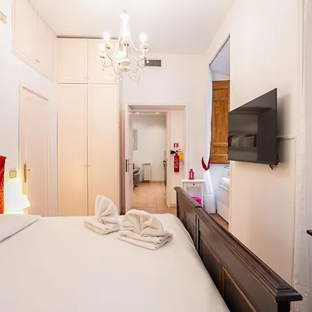 The Bishop's Loft Spagna Apartment