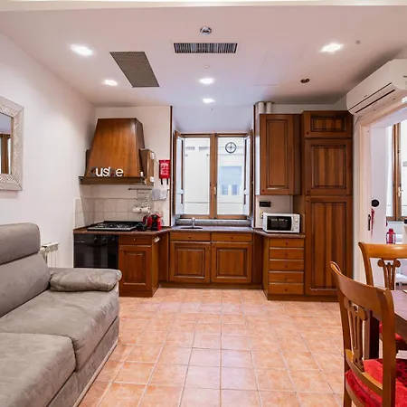 Apartment The Bishop's Loft Spagna