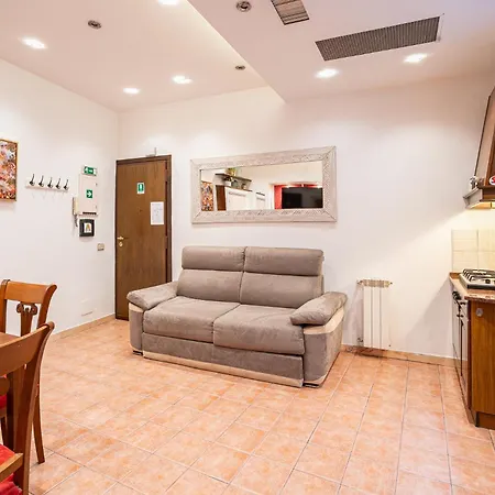 The Bishop's Loft Spagna Apartment *