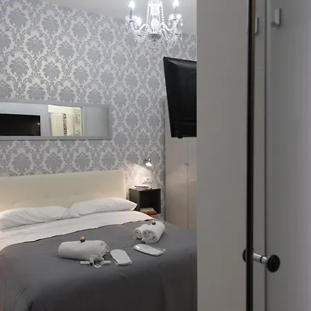 Inside 2* Rzym