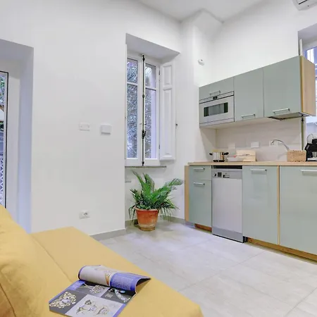Colosseo Secret Garden - And Appartement Rome
