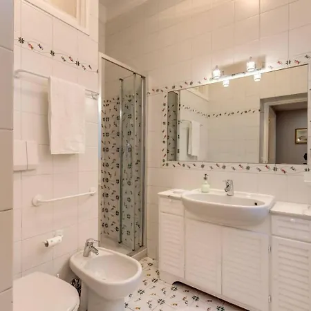 Apartament Lovely Flat By The Vatican