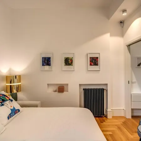 Luxury By Spanish Square Apartment *