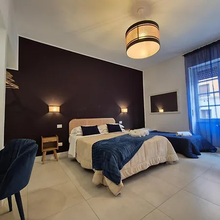 Iaio Luxury * Roma