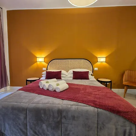 Iaio Luxury Rome