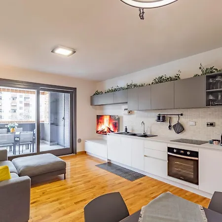Apartment Dream *