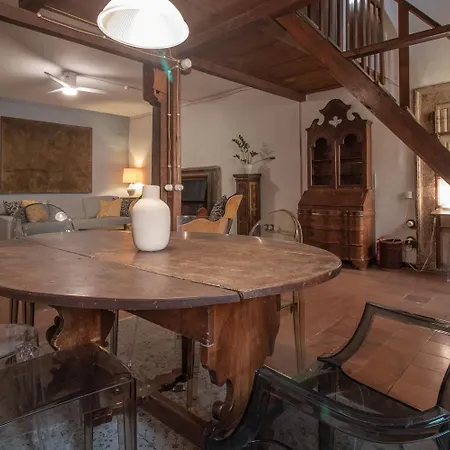 Benedetta - Trastevere Luxury Apartment