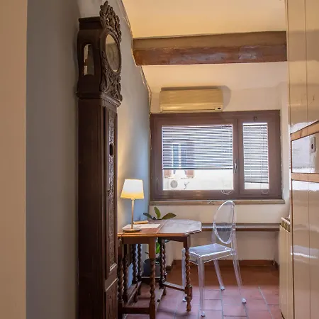 Benedetta - Trastevere Luxury Rome