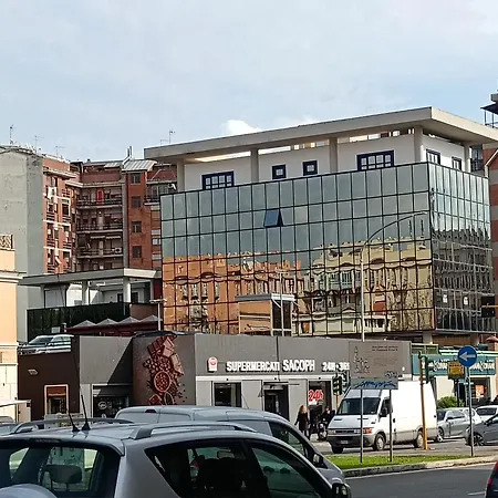 Gigli Felici Appartamento Roma