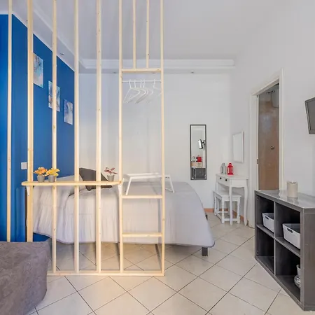 Tiny Indipendent House * Rome