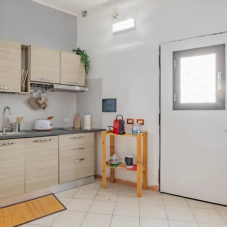 Apartment Tiny Indipendent House *
