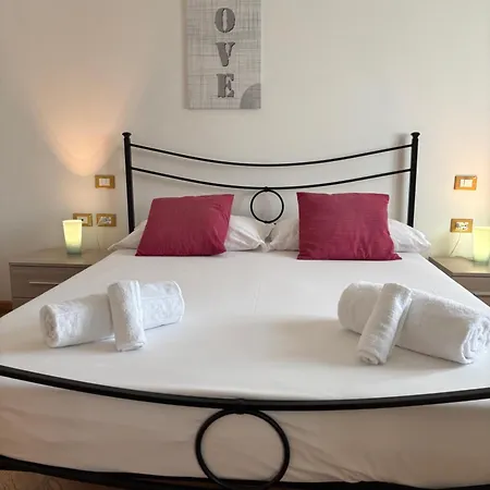 Ele House Apartment *
