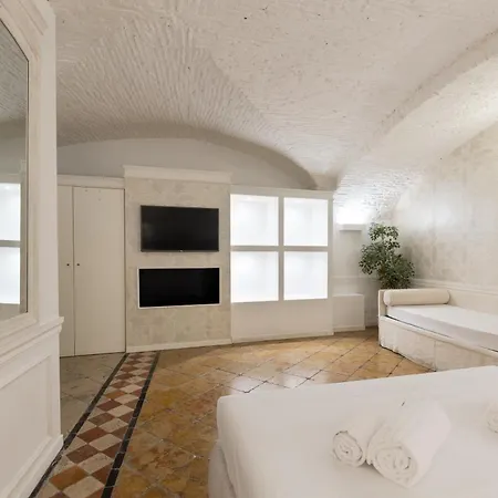 Guest house Domus 15 - *