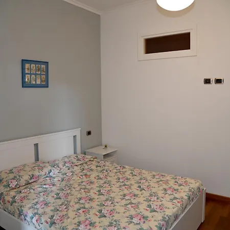 Casa 12 * Rome