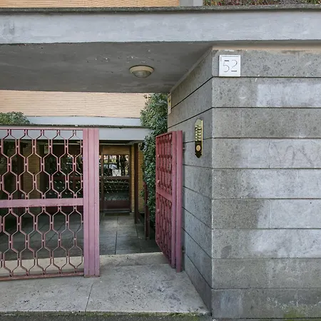 Terrazza San Pietro Vicino Metro A Rome